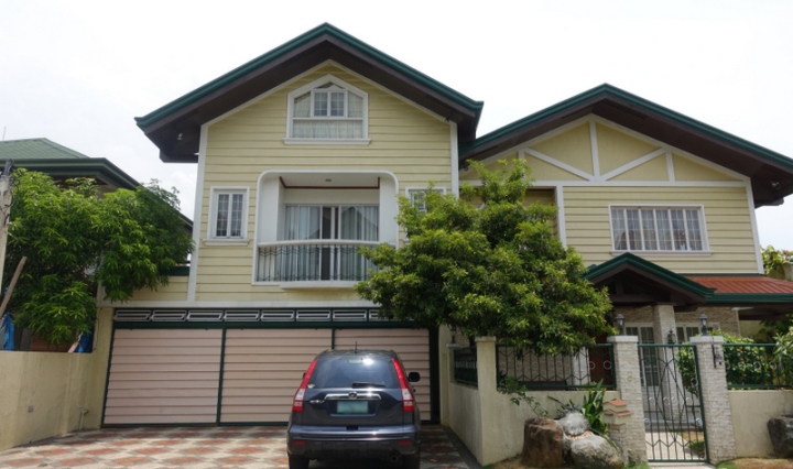 Ayala Alabang house for rent